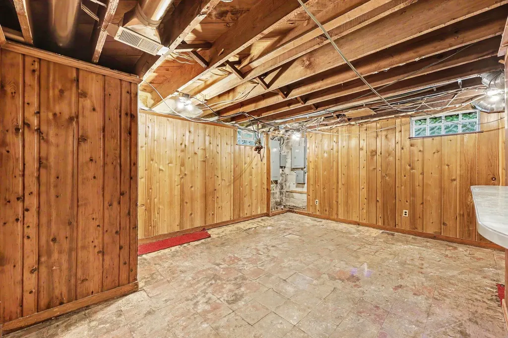906 Pauline Boulevard Ann Arbor City MI 48103