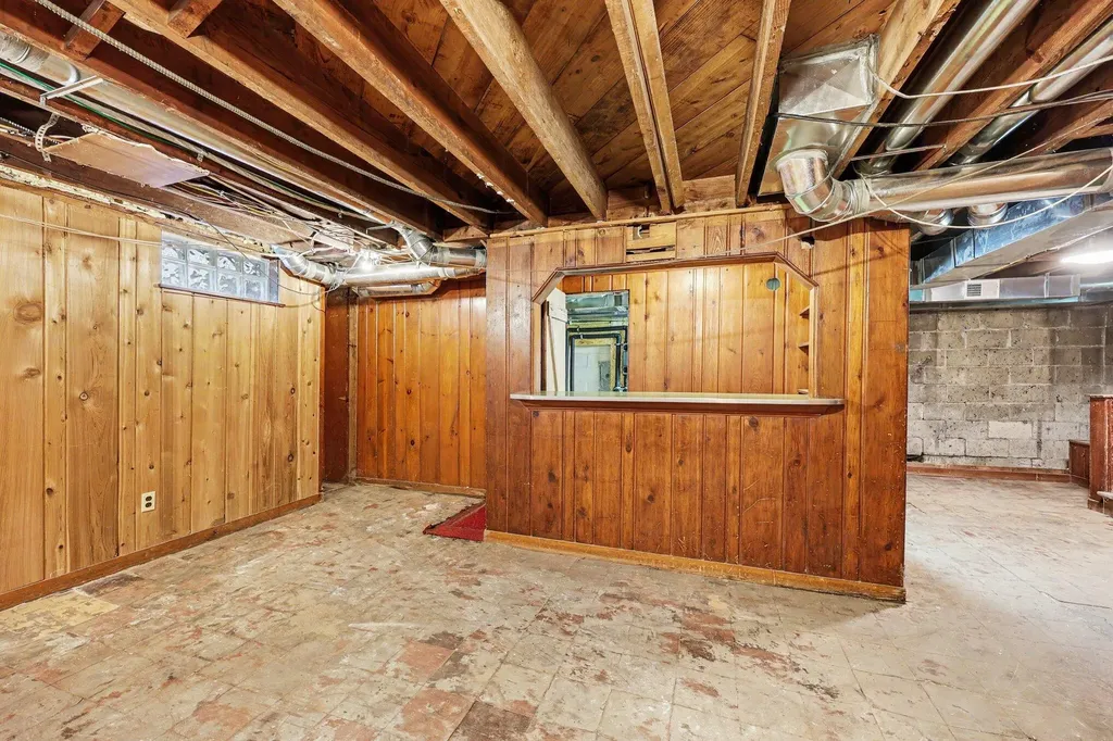 906 Pauline Boulevard Ann Arbor City MI 48103