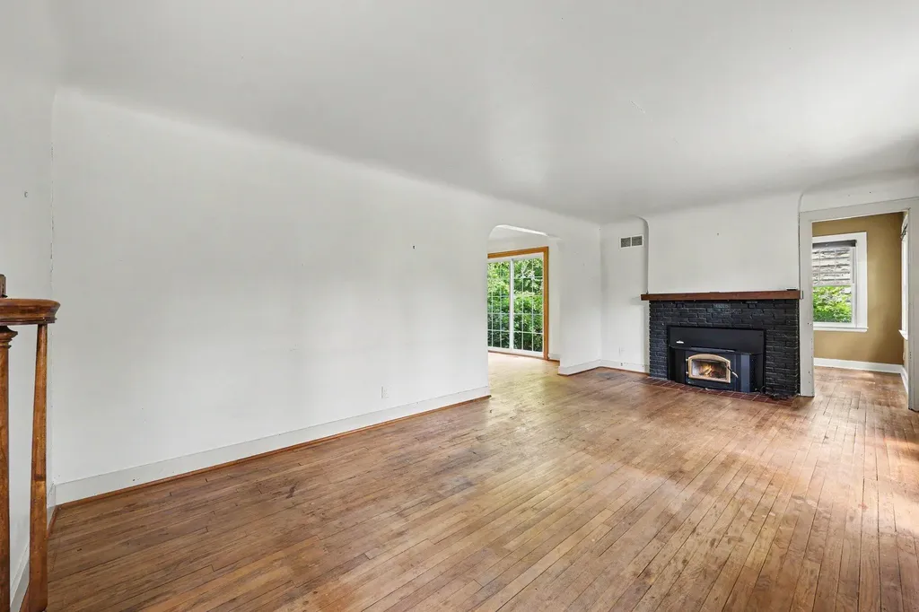 906 Pauline Boulevard Ann Arbor City MI 48103