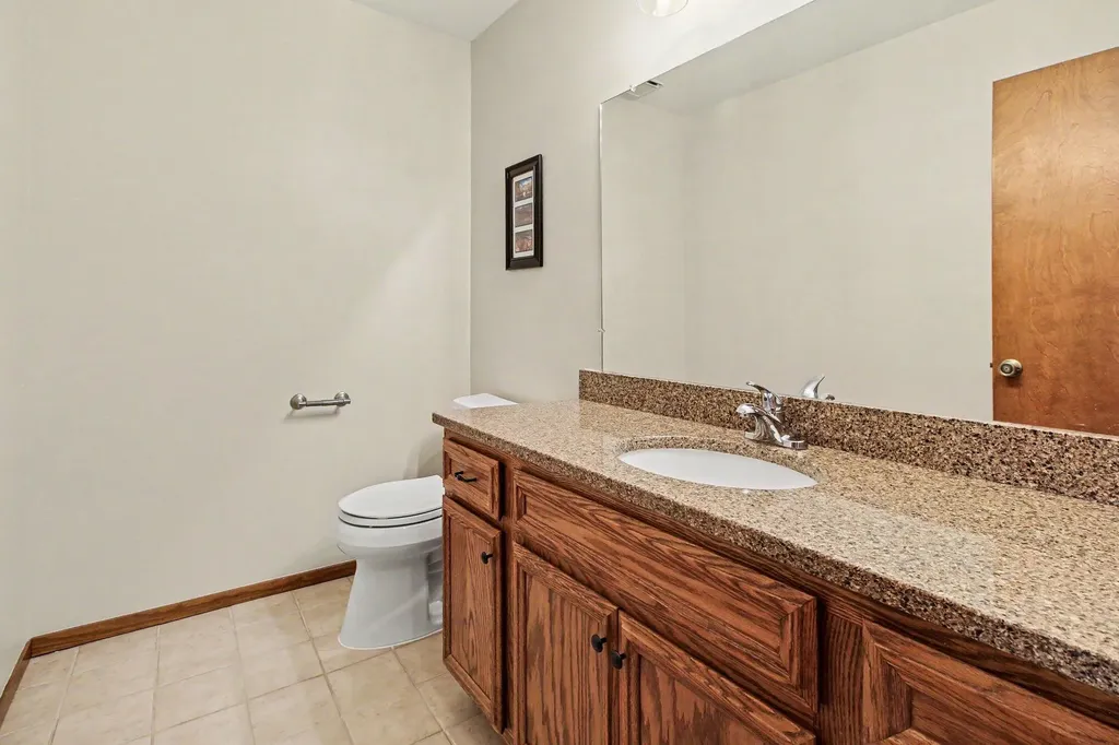 14017 Towering Oaks Drive Shelby Charter Township MI 48315
