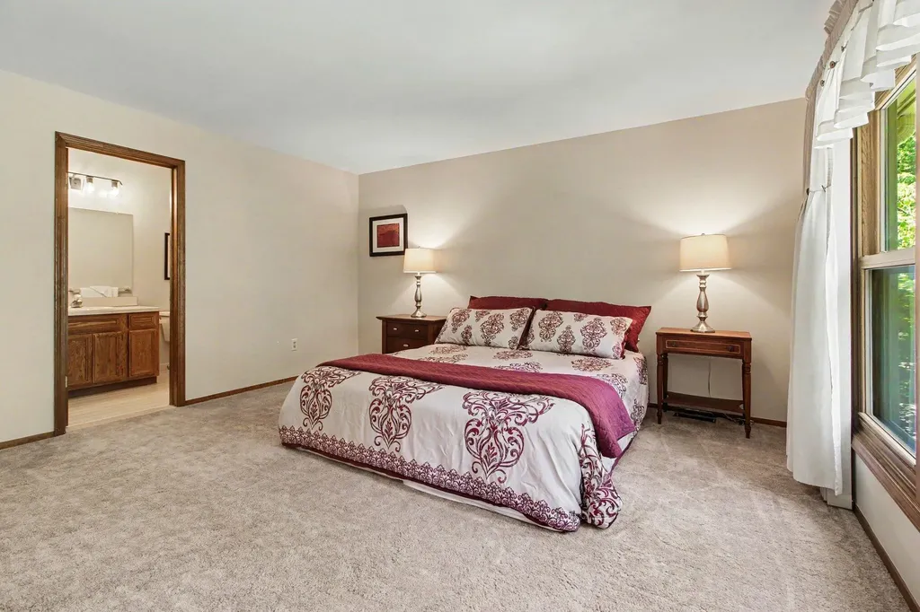 14017 Towering Oaks Drive Shelby Charter Township MI 48315