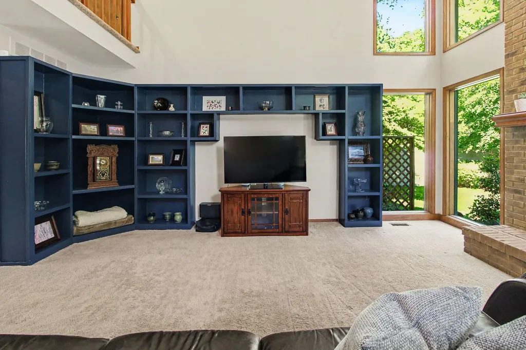 14017 Towering Oaks Drive Shelby Charter Township MI 48315