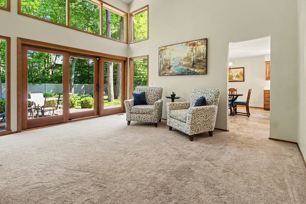 14017 Towering Oaks Drive Shelby Charter Township MI 48315