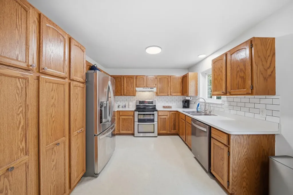 9460 Wildwood Lake Drive Northfield Township MI 48189