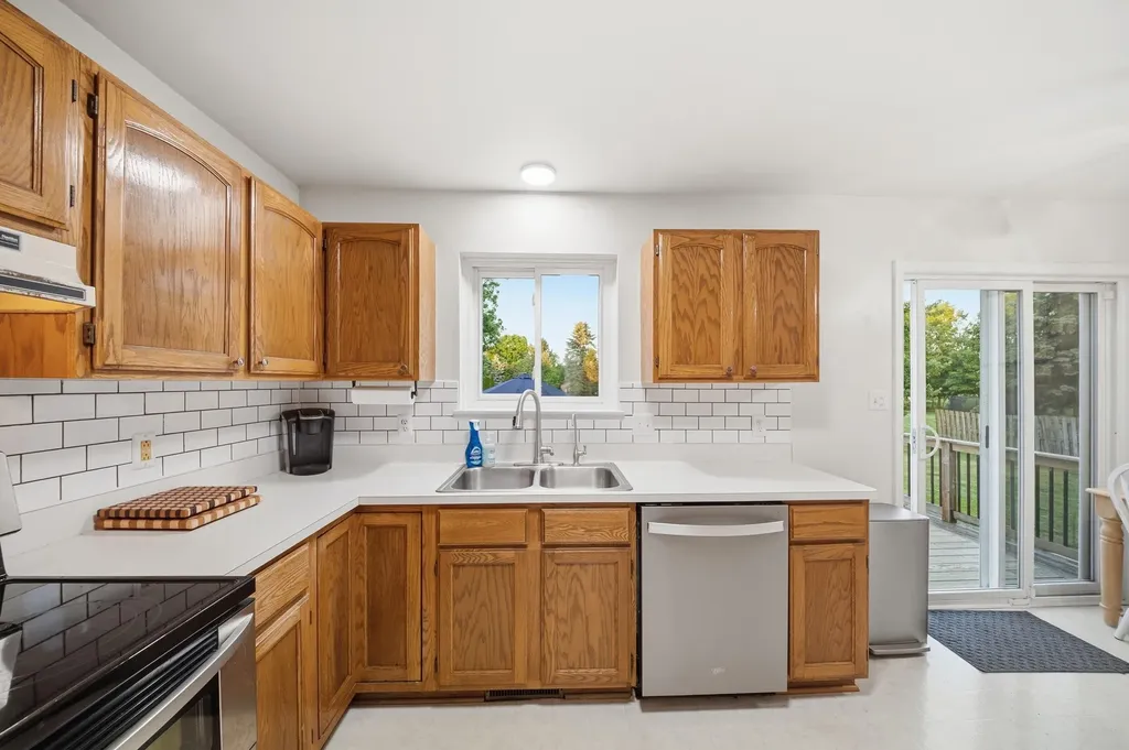 9460 Wildwood Lake Drive Northfield Township MI 48189