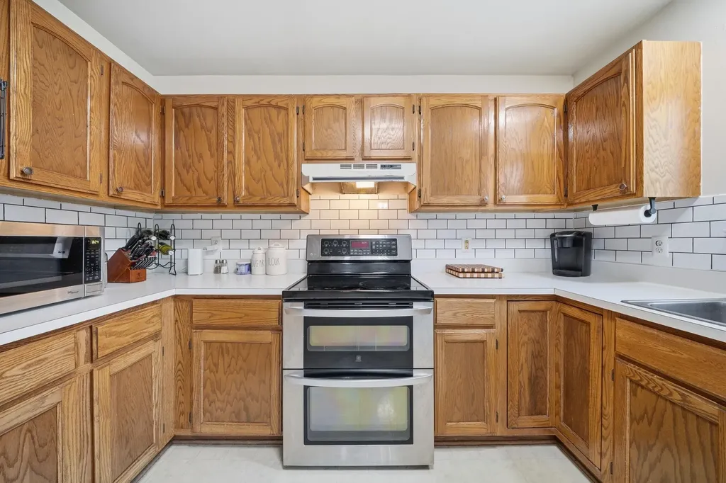 9460 Wildwood Lake Drive Northfield Township MI 48189