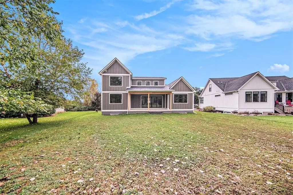 5182 Grande View Lane Summit Township MI 49201