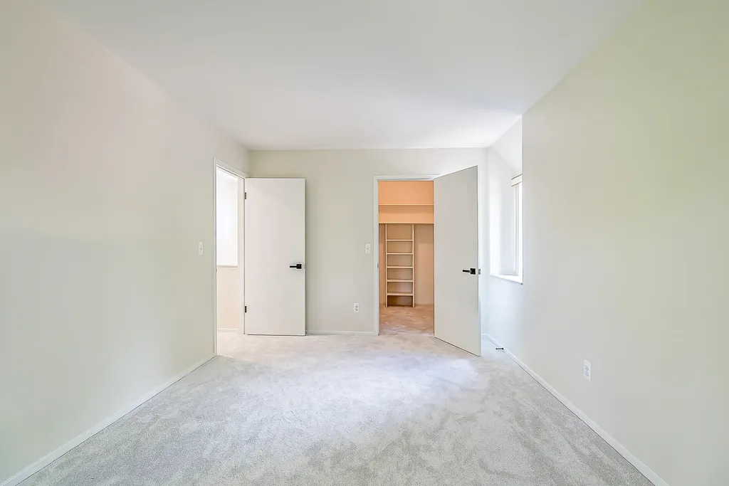 10 Westbury Court Ann Arbor City MI 48105
