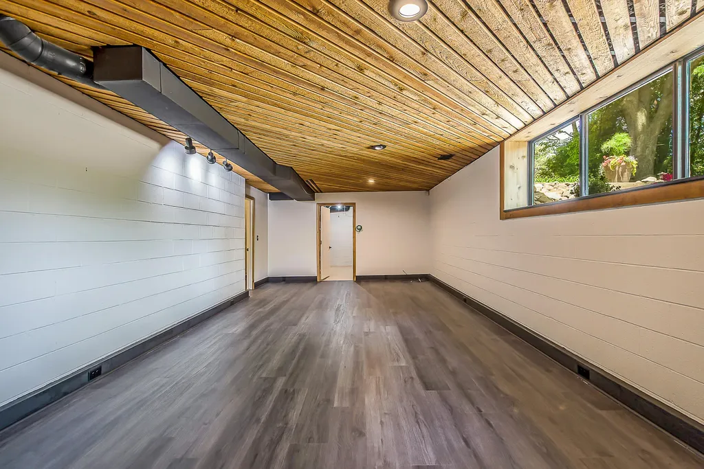 10 Westbury Court Ann Arbor City MI 48105
