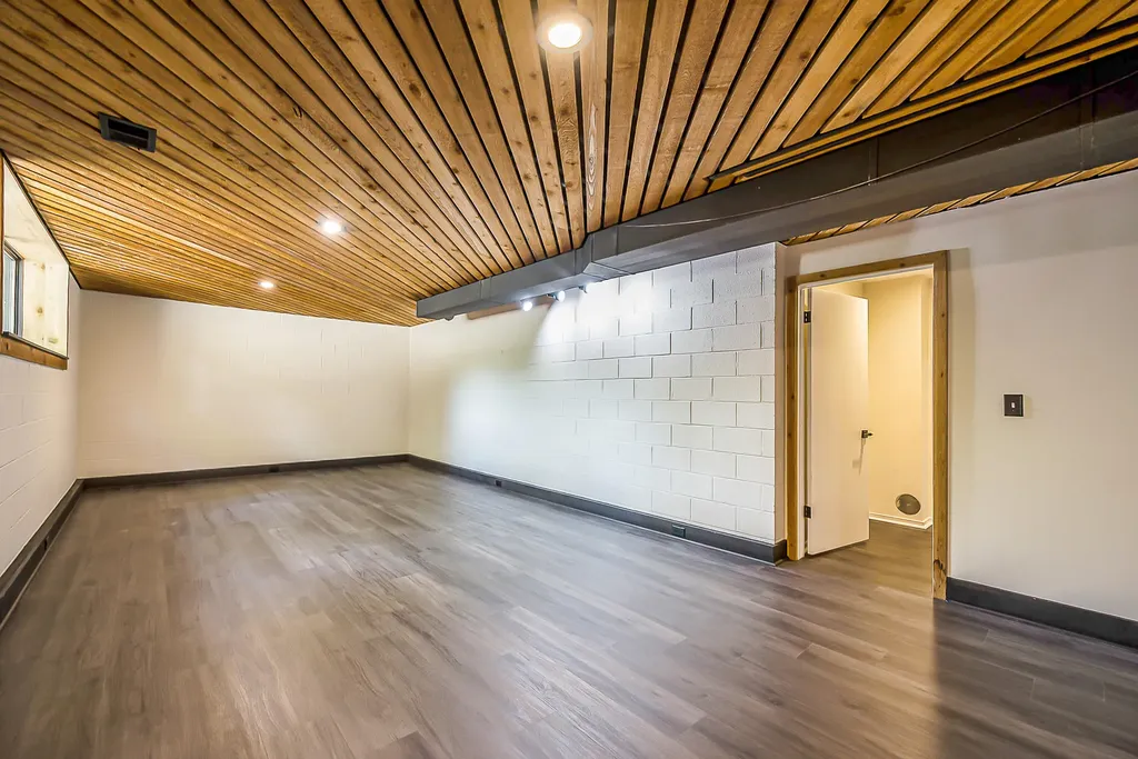 10 Westbury Court Ann Arbor City MI 48105