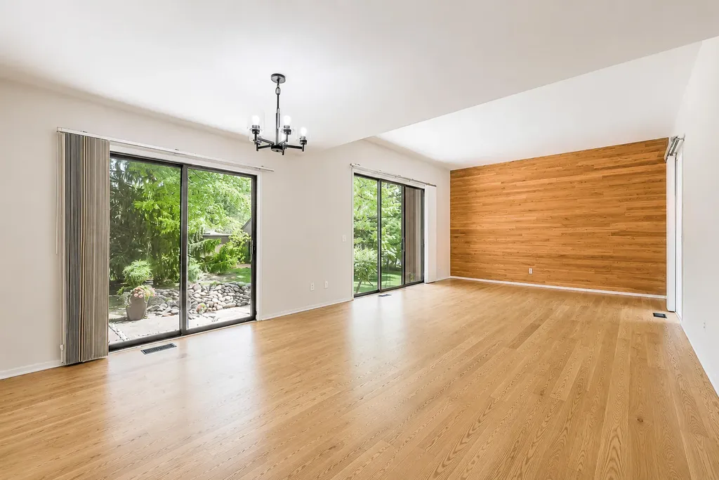 10 Westbury Court Ann Arbor City MI 48105