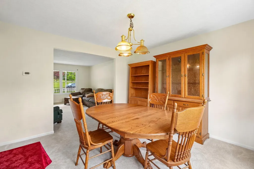 6338 Dalton Ridge Hamburg Township MI 48116