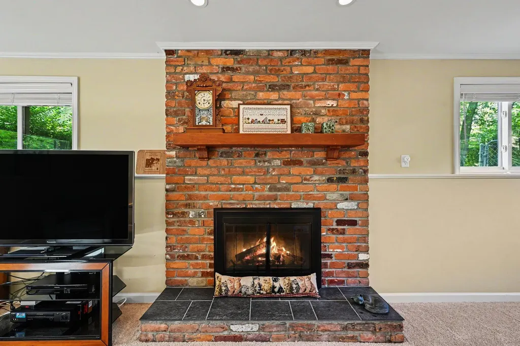 2075 Georgetown Boulevard Ann Arbor City MI 48105