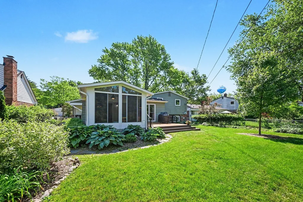 2075 Georgetown Boulevard Ann Arbor City MI 48105