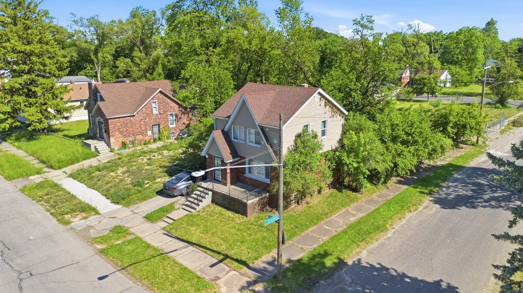 13207 Compass Street Detroit City MI 48227