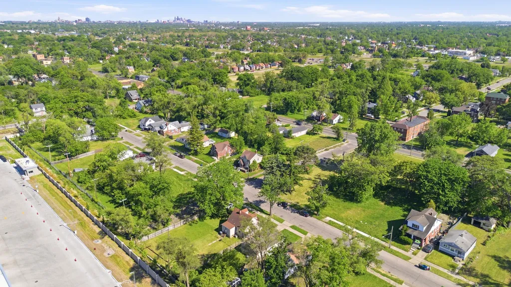 13207 Compass Street Detroit City MI 48227