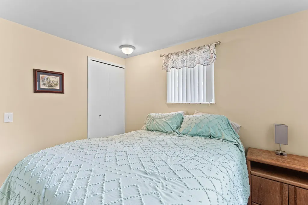 5365 Barkley Street Commerce Charter Township MI 48382