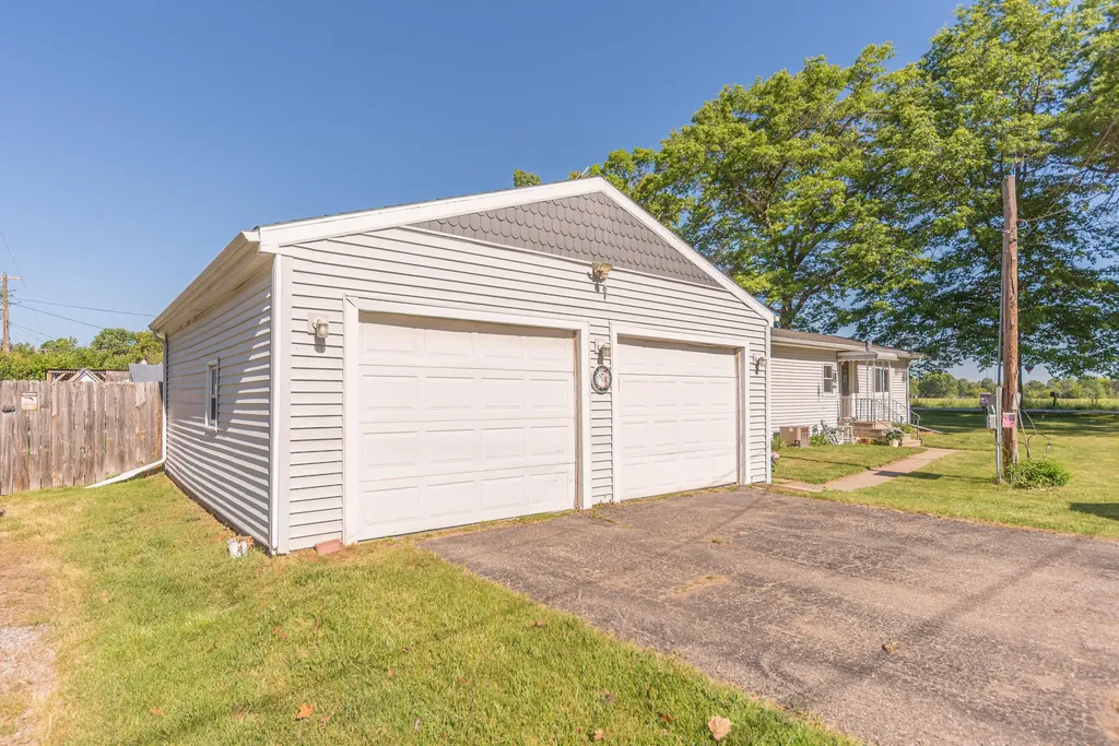 9437 Cady Road Napoleon Township MI 49201