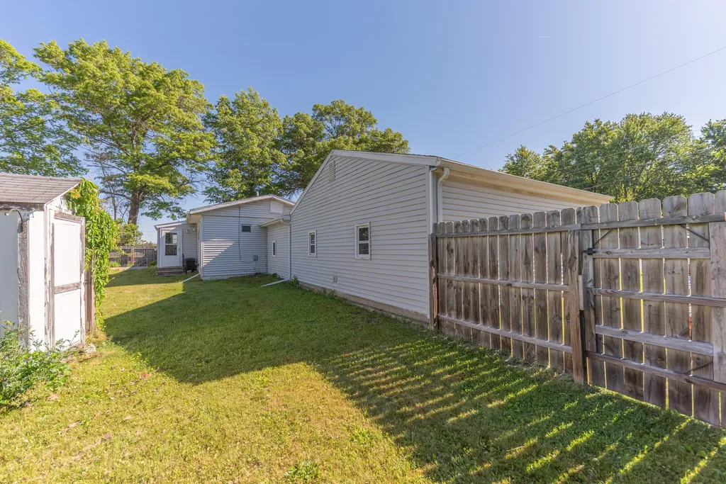 9437 Cady Road Napoleon Township MI 49201