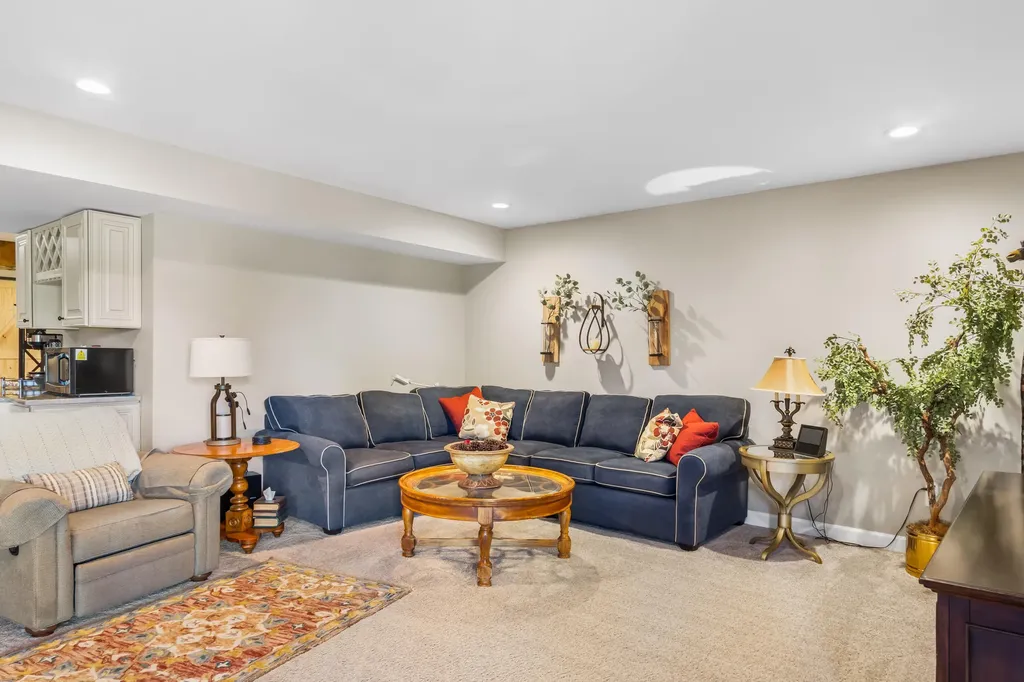 24523 Pinnacle Circle Lyon Charter Township MI 48178
