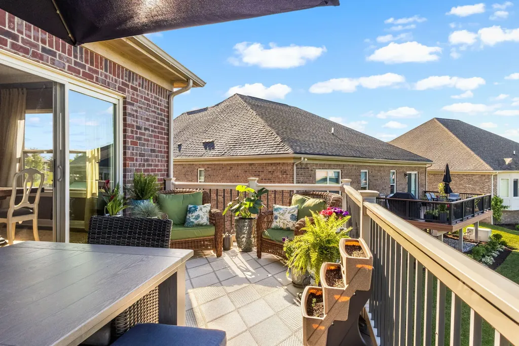 24523 Pinnacle Circle Lyon Charter Township MI 48178