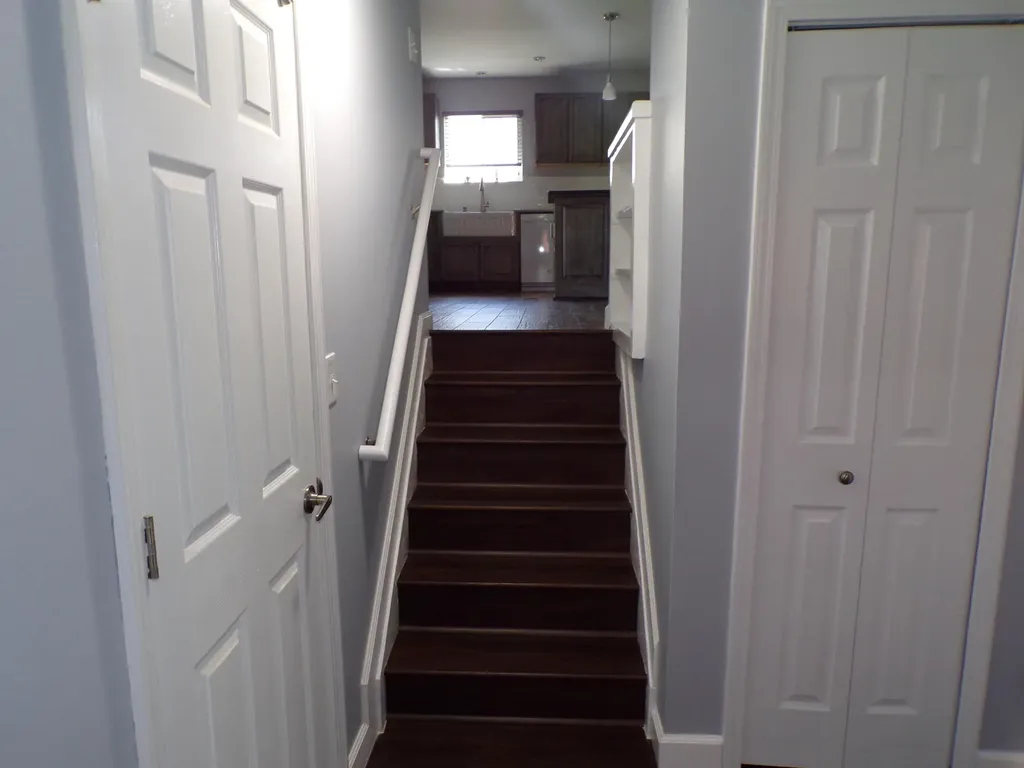 31541 Madison Avenue Madison Heights City MI 48071