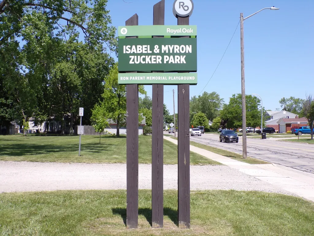 31541 Madison Avenue Madison Heights City MI 48071