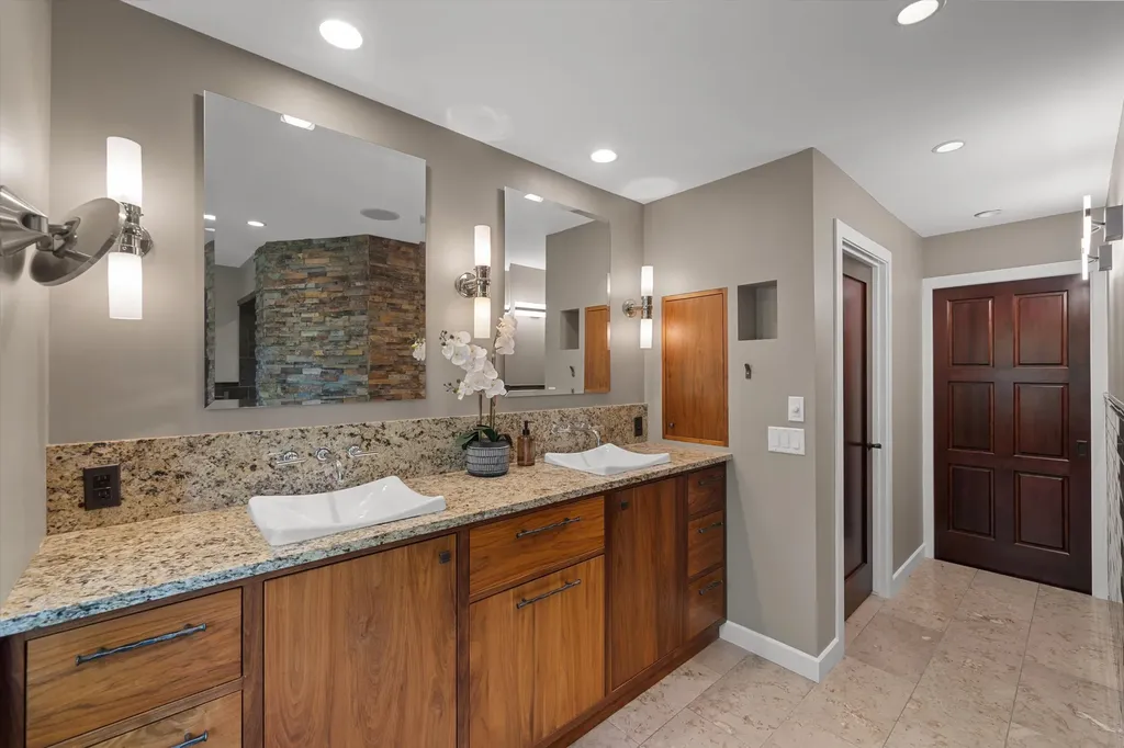 5599 Great Hawk Circle Superior Charter Township MI 48105