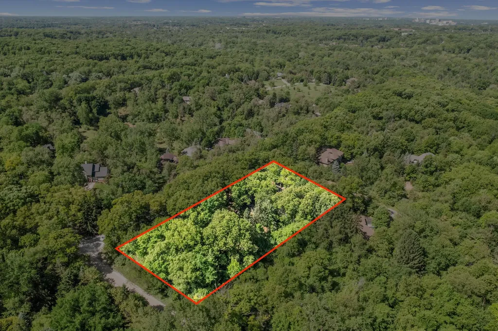 5599 Great Hawk Circle Superior Charter Township MI 48105