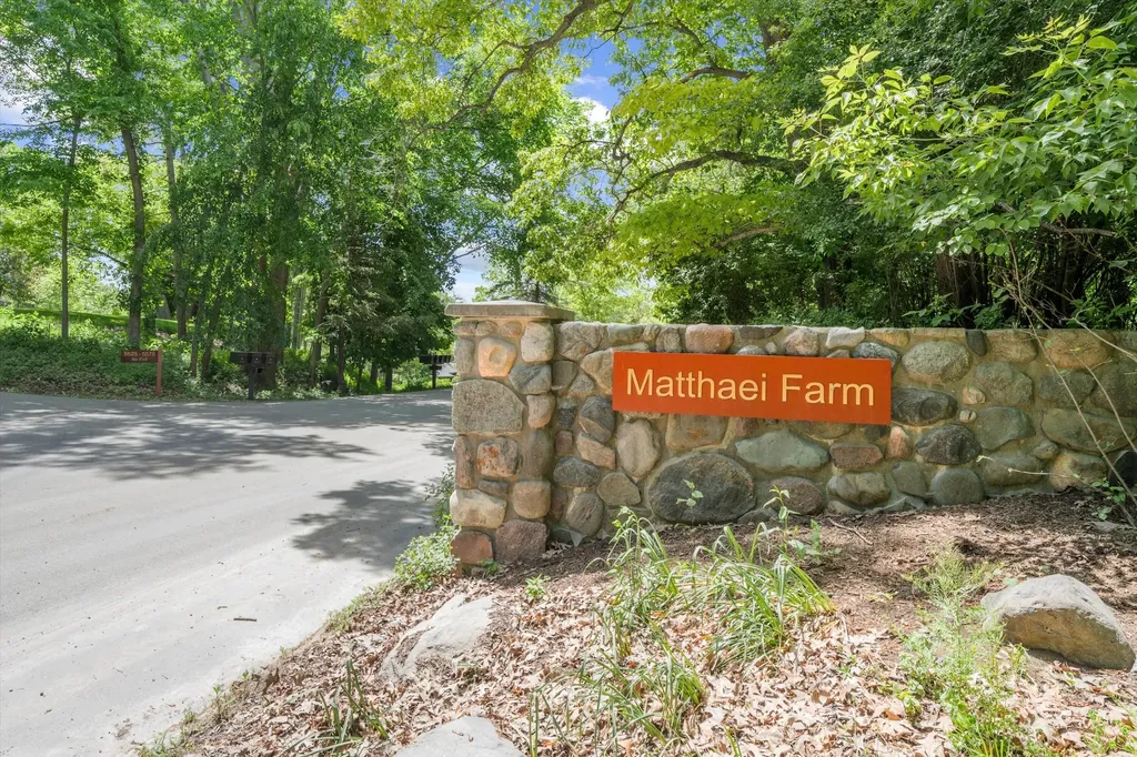 5599 Great Hawk Circle Superior Charter Township MI 48105