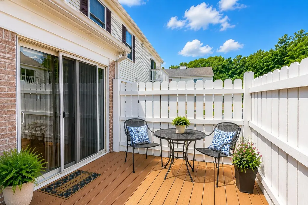 7652 Woodview Drive Waterford Charter Township MI 48327