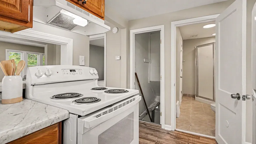 458 Dupont Avenue Ypsilanti Charter Township MI 48197