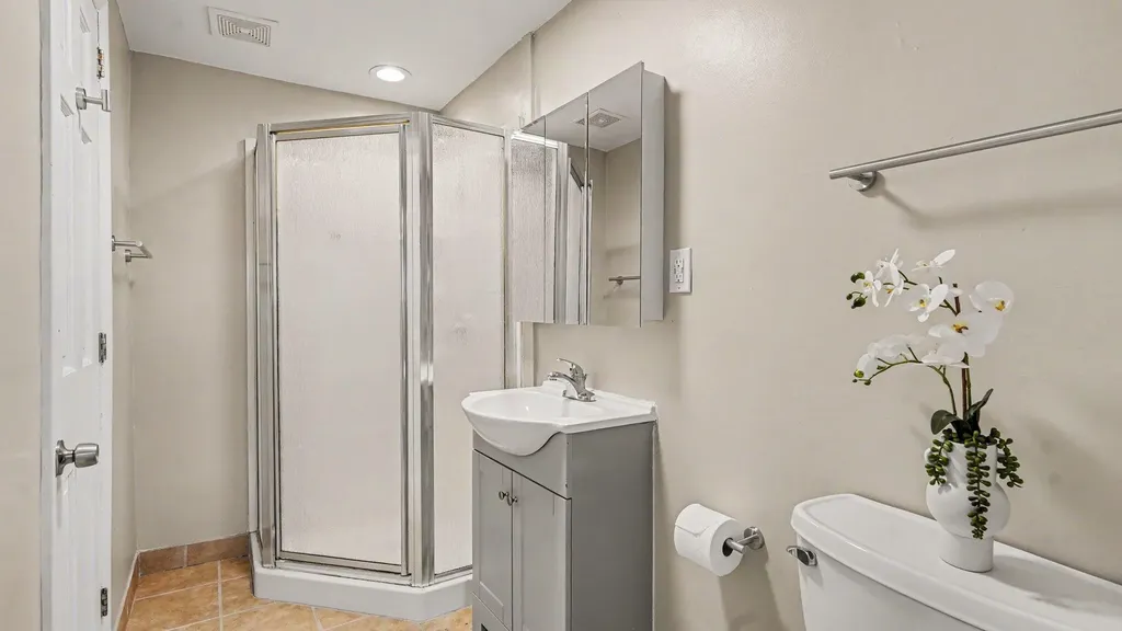 458 Dupont Avenue Ypsilanti Charter Township MI 48197