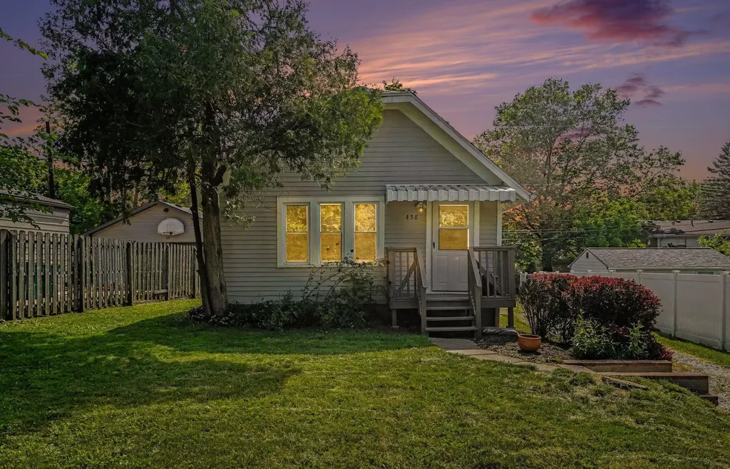 458 Dupont Avenue Ypsilanti Charter Township MI 48197