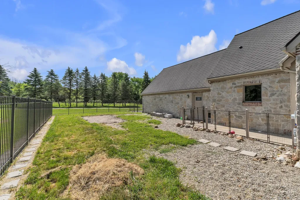 2665 White Tail Court Northfield Township MI 48178