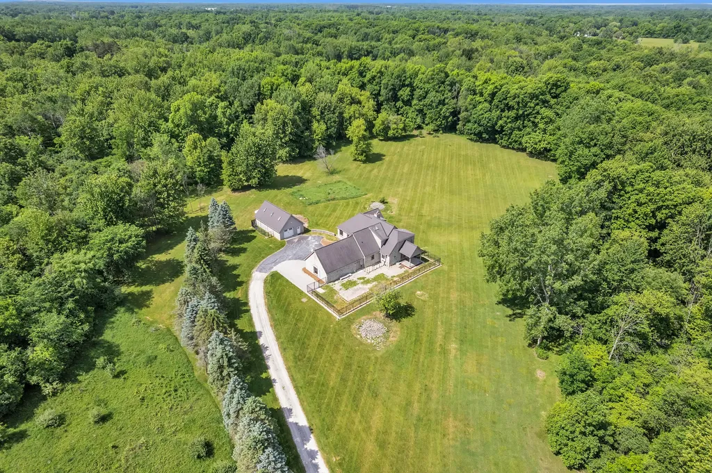 2665 White Tail Court Northfield Township MI 48178