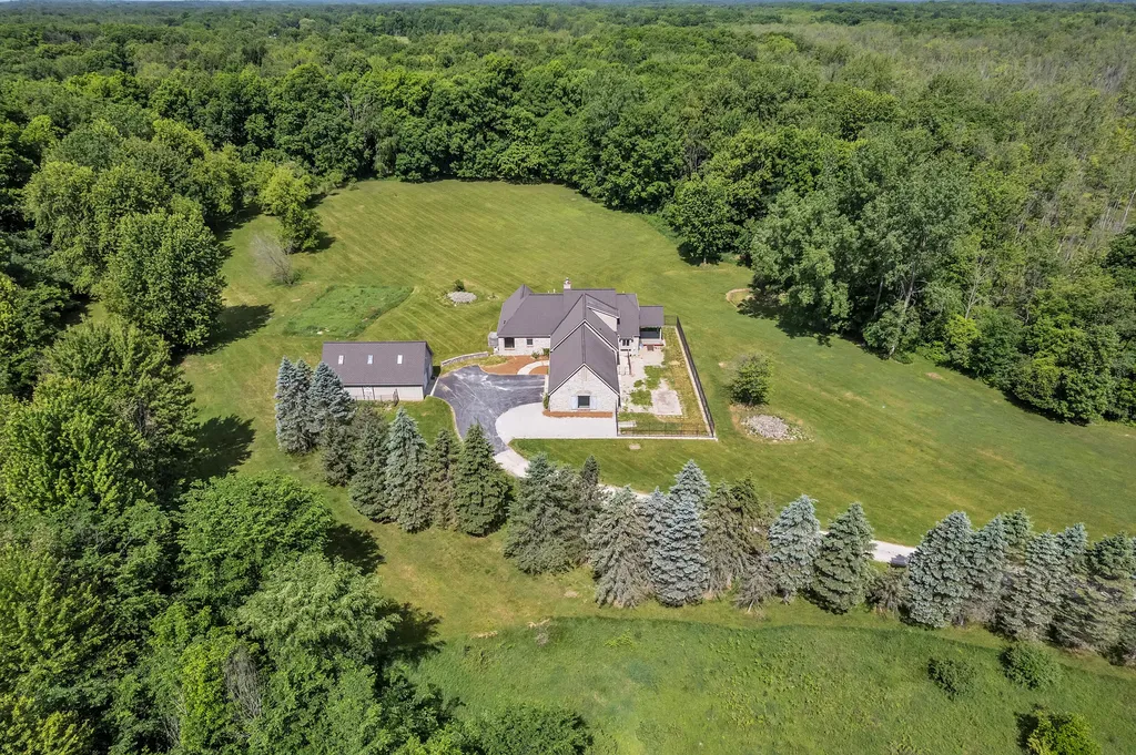 2665 White Tail Court Northfield Township MI 48178