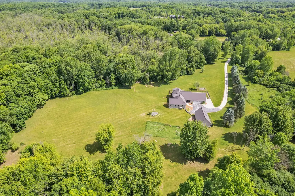 2665 White Tail Court Northfield Township MI 48178