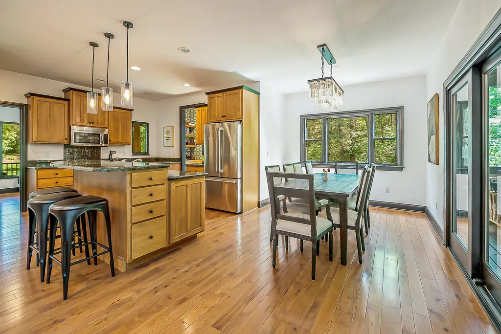 1236 Westview Way Scio Township MI 48103