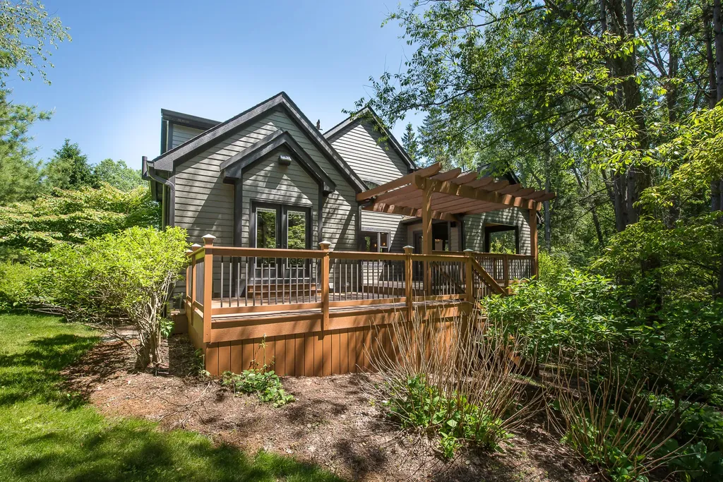 1236 Westview Way Scio Township MI 48103