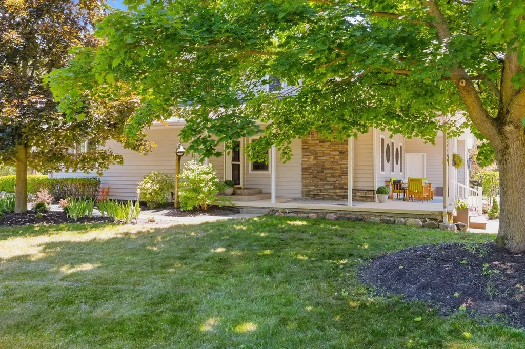 29100 Terrence Street Livonia City MI 48154