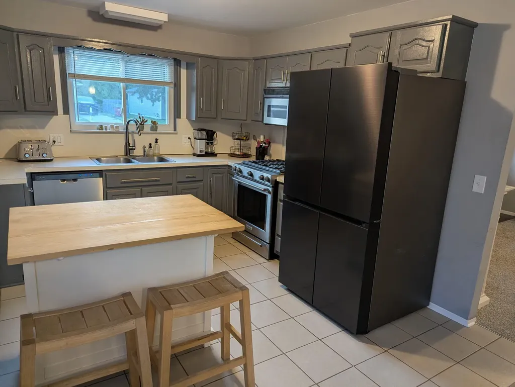 34354 Virgil Street Harrison Charter Township MI 48045