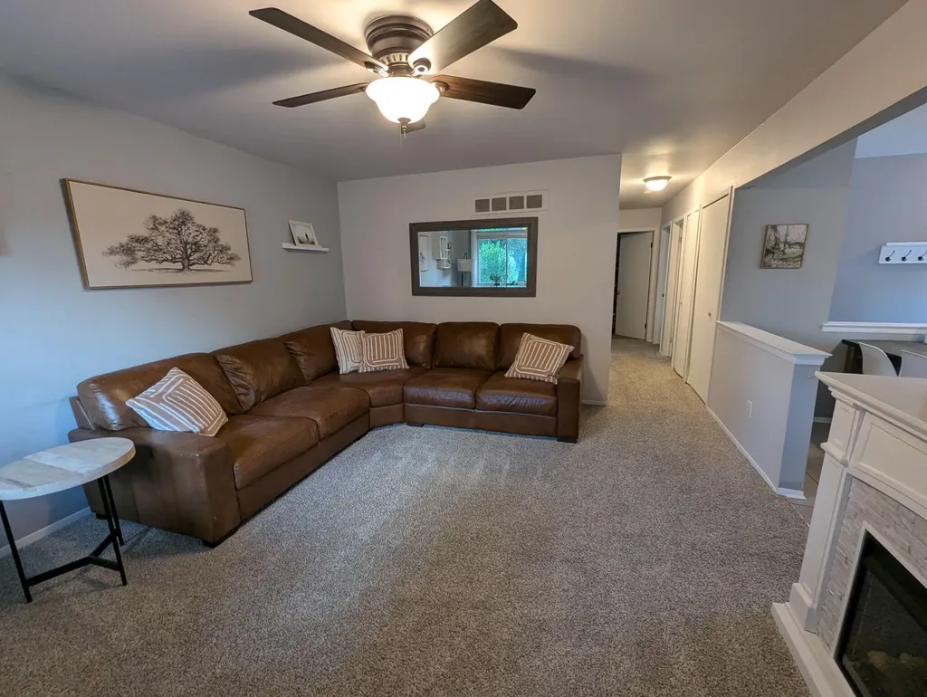 34354 Virgil Street Harrison Charter Township MI 48045