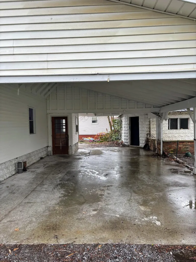 320 S East Street Morenci City MI 49256