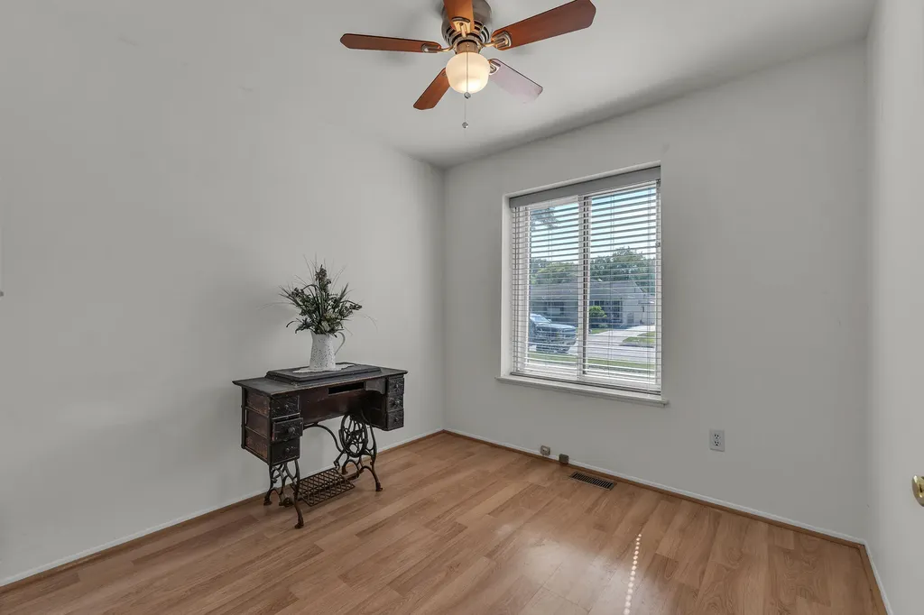 1243 Springer Street Westland City MI 48186