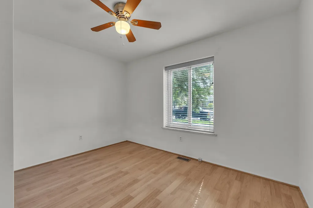 1243 Springer Street Westland City MI 48186