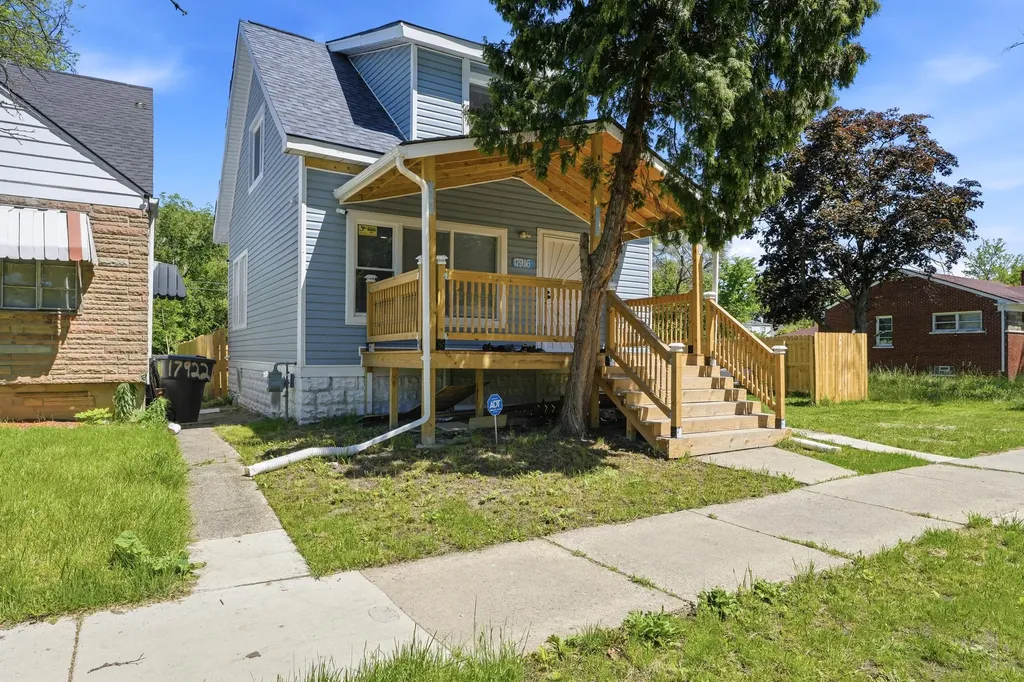 17916 Arlington Street Detroit City MI 48212