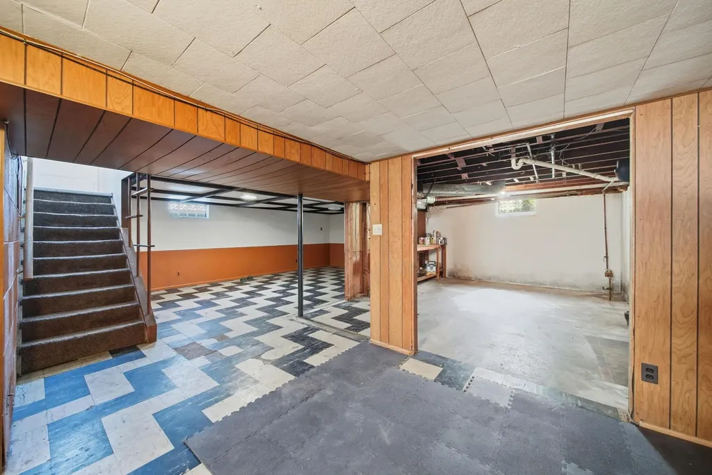 1241 Grove Road Ypsilanti Charter Township MI 48198