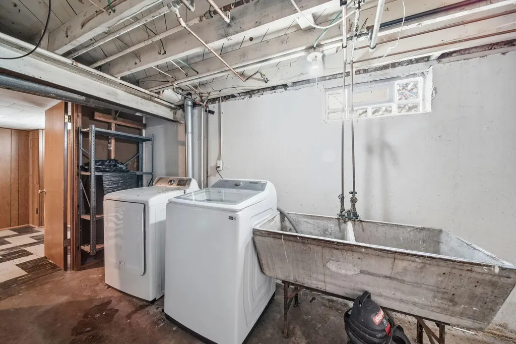 1241 Grove Road Ypsilanti Charter Township MI 48198