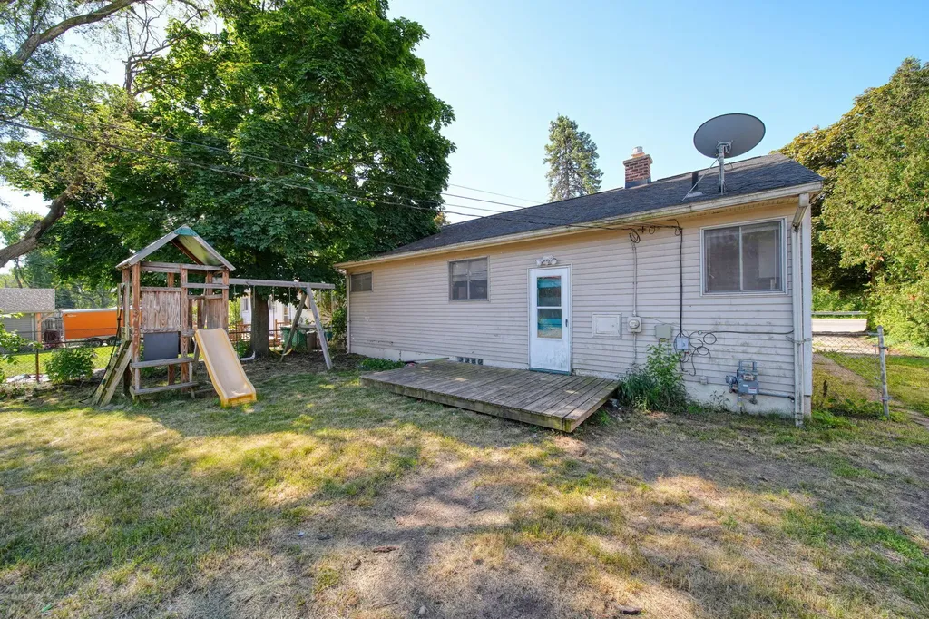 1241 Grove Road Ypsilanti Charter Township MI 48198